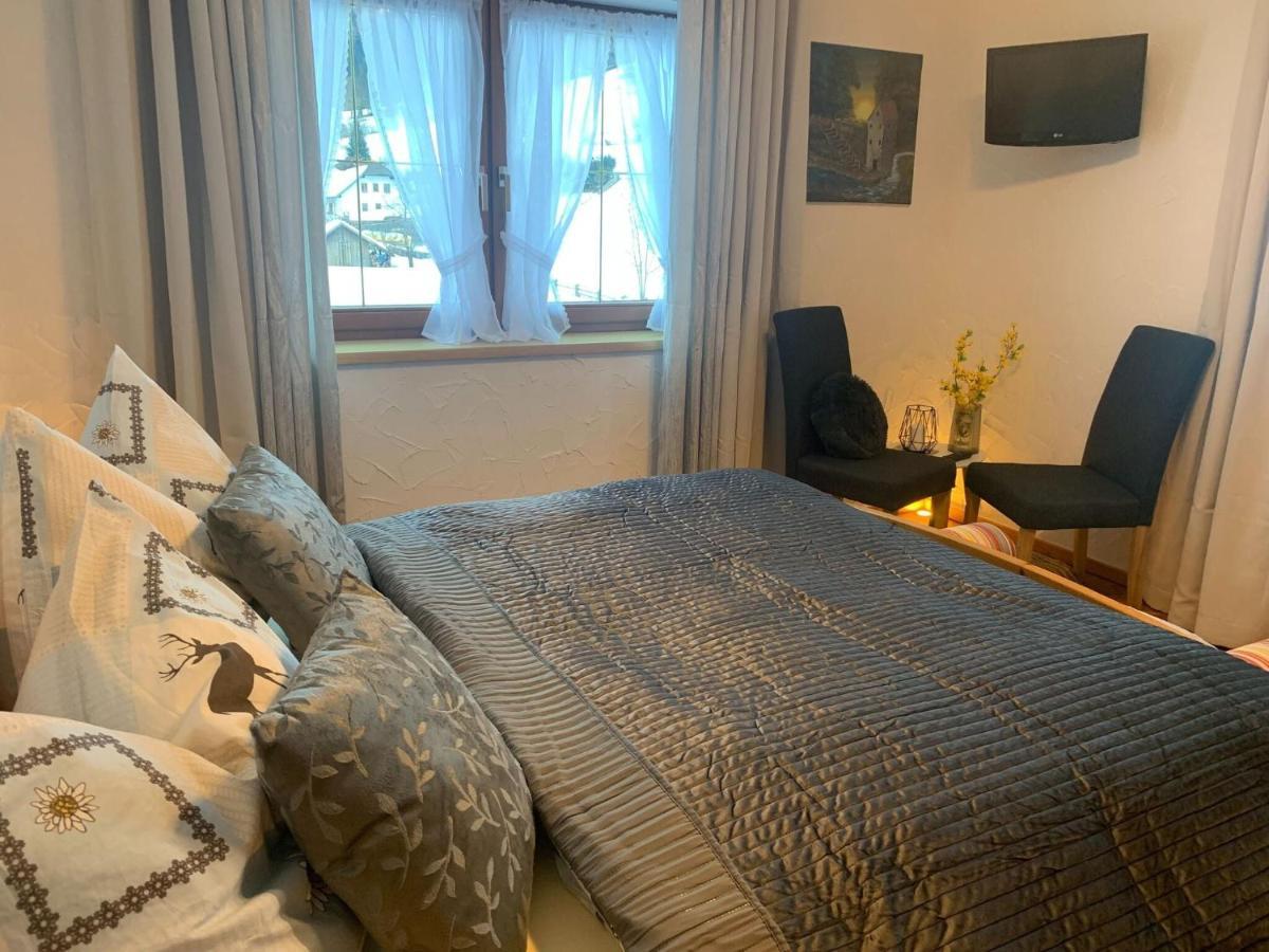 Large Detached Holiday Home In Muhr المظهر الخارجي الصورة