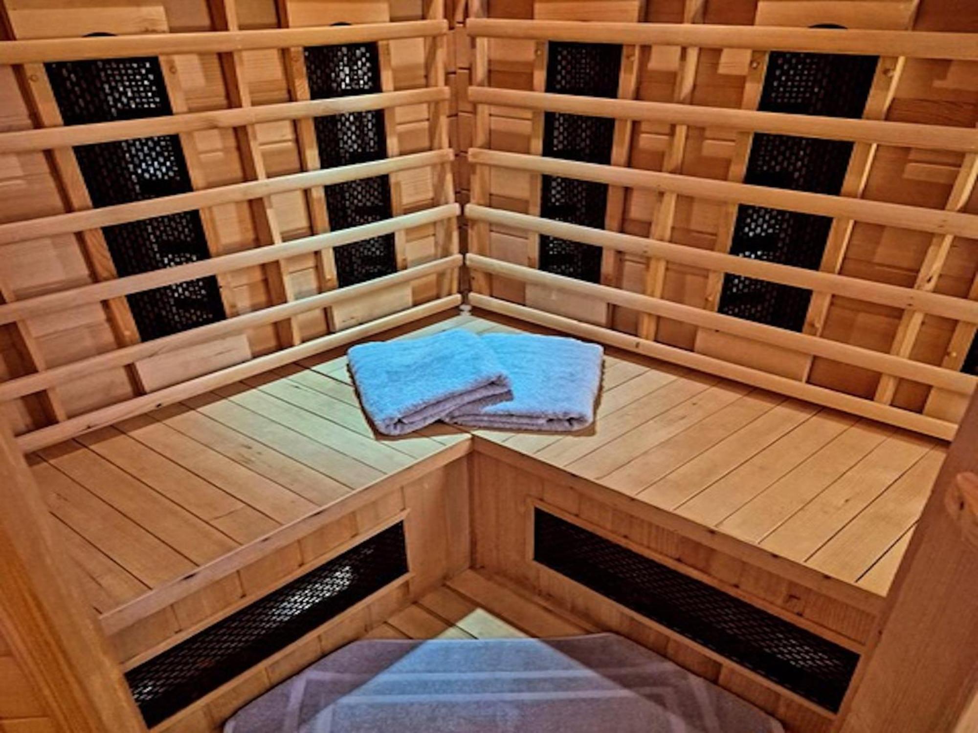 Large Detached Holiday Home In Muhr المظهر الخارجي الصورة